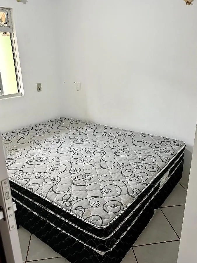 Casa Barata Proxima A Praia Bombinhas
