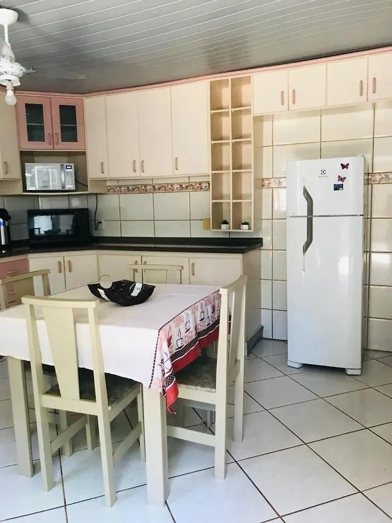 Casa Barata Proxima A Praia Bombinhas